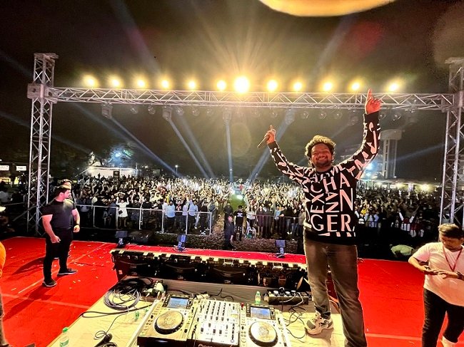 DJ Prithvi Sai Takes Social Media by Storm–Tops The Charts with his recent Shows and Mixes.
